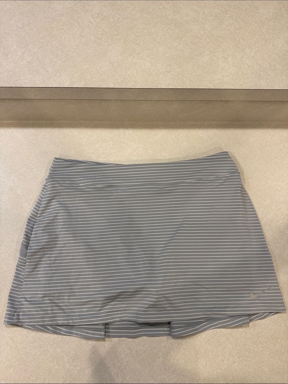Nike Gray Striped Women’s Athletic Mini Skirt